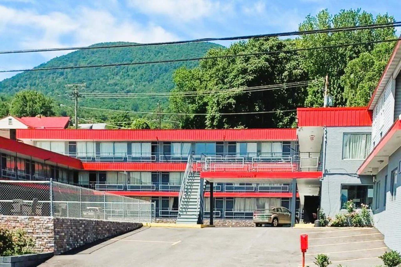 Holiday Lodge Virginia Pearisburg Экстерьер фото